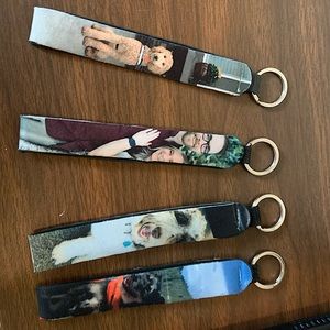 Customizable lanyards!